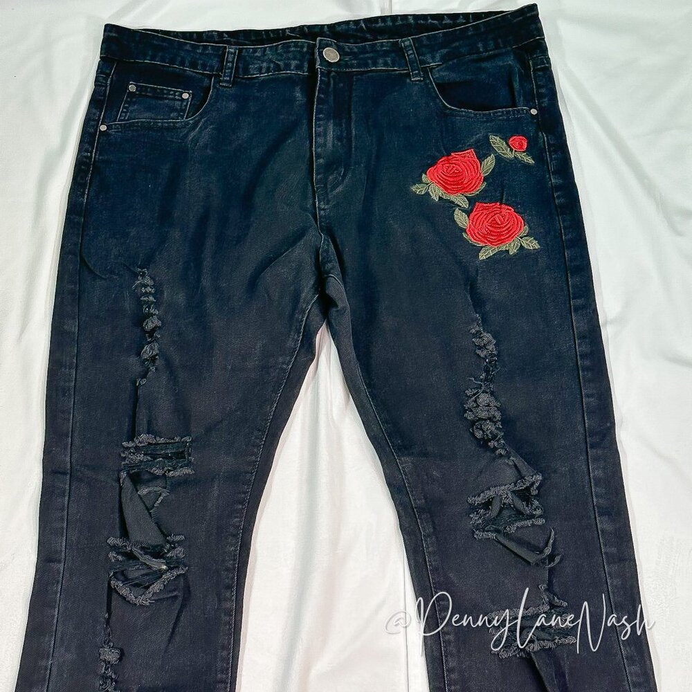 Shein Black Distressed Embroidered Skinny Jeans Size 38 - Picture 2 of 10